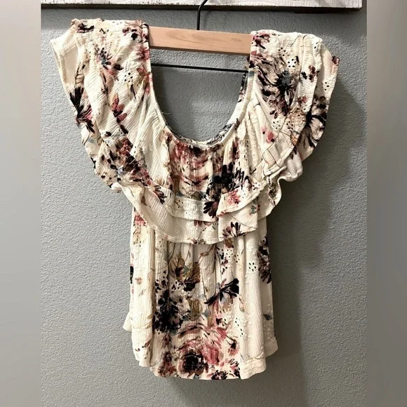 Love Stitch Top Small - boho - off shoulder - Picture 3 of 6